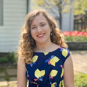 Meet Your Posher, Tiffany